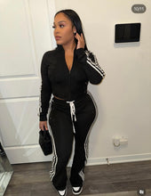 Load image into Gallery viewer, Sporty girl
