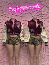 Load image into Gallery viewer, Cheetah print sequins shorts
