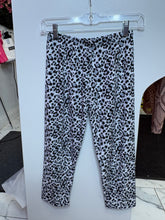 Load image into Gallery viewer, Leggings
