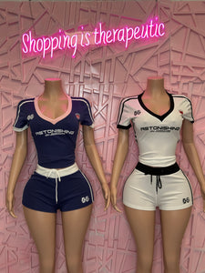 Astonishing short sleeve set
